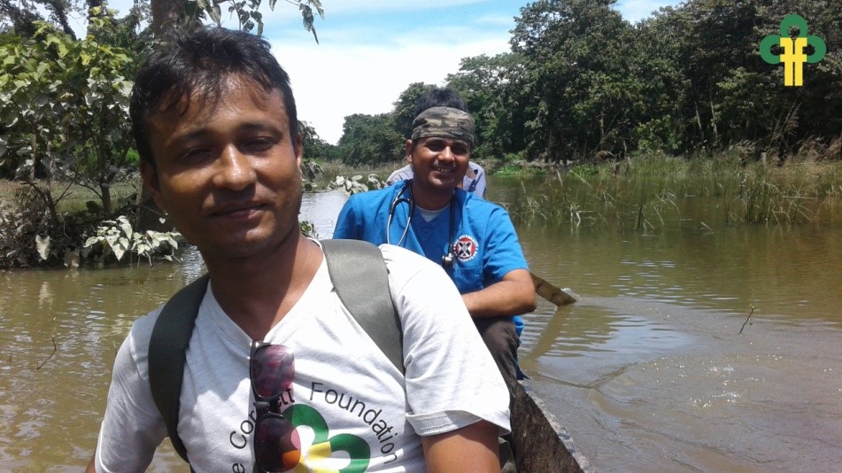 Image 11: TCF team reaching out to a flooded village during a veterinary camp.